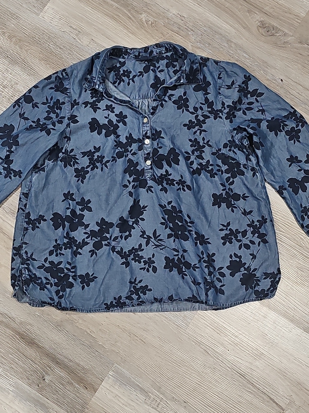 J. Jill Blue Floral Button Pullover Blouse L